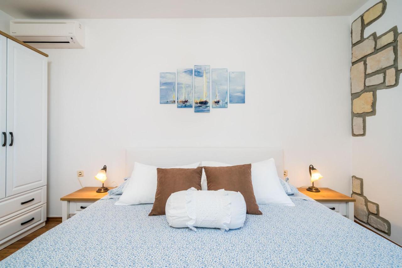Orsetta Apartments Дубровник Екстериор снимка