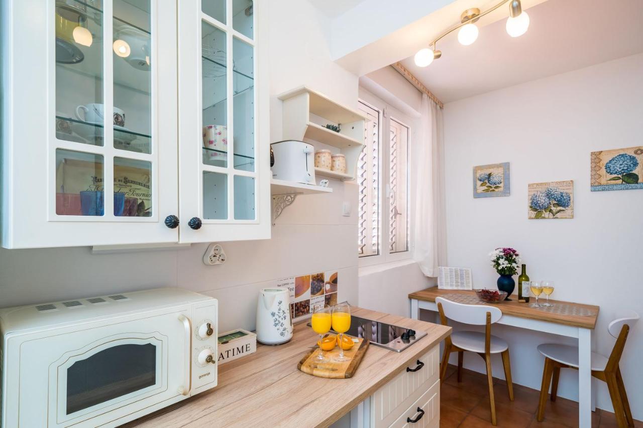 Orsetta Apartments Дубровник Екстериор снимка